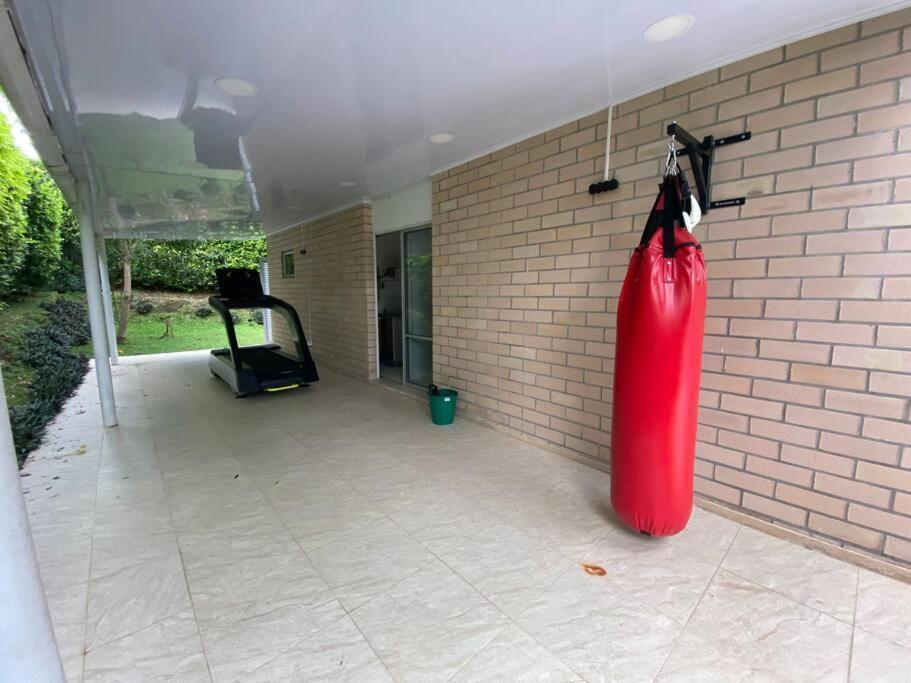 Comoda Casa Finca Con Piscina - San Jeronimo, Ant Medellín Extérieur photo