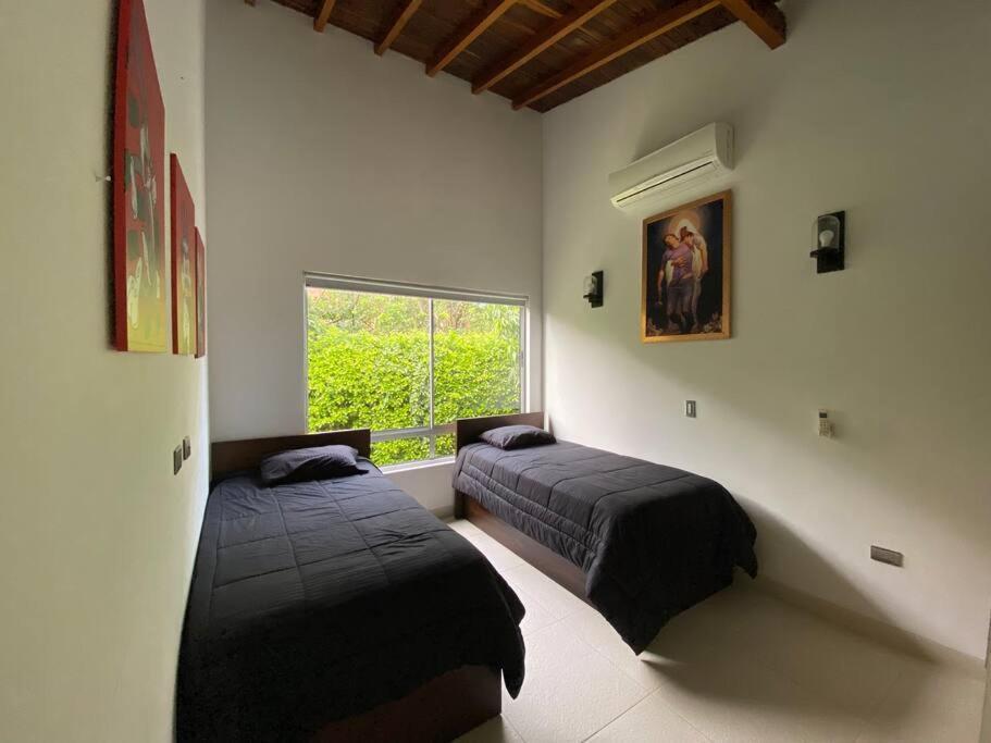 Comoda Casa Finca Con Piscina - San Jeronimo, Ant Medellín Extérieur photo